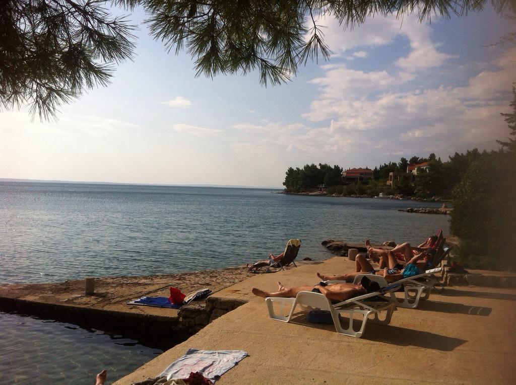 Jeli Apartments Starigrad Paklenica Exteriér fotografie