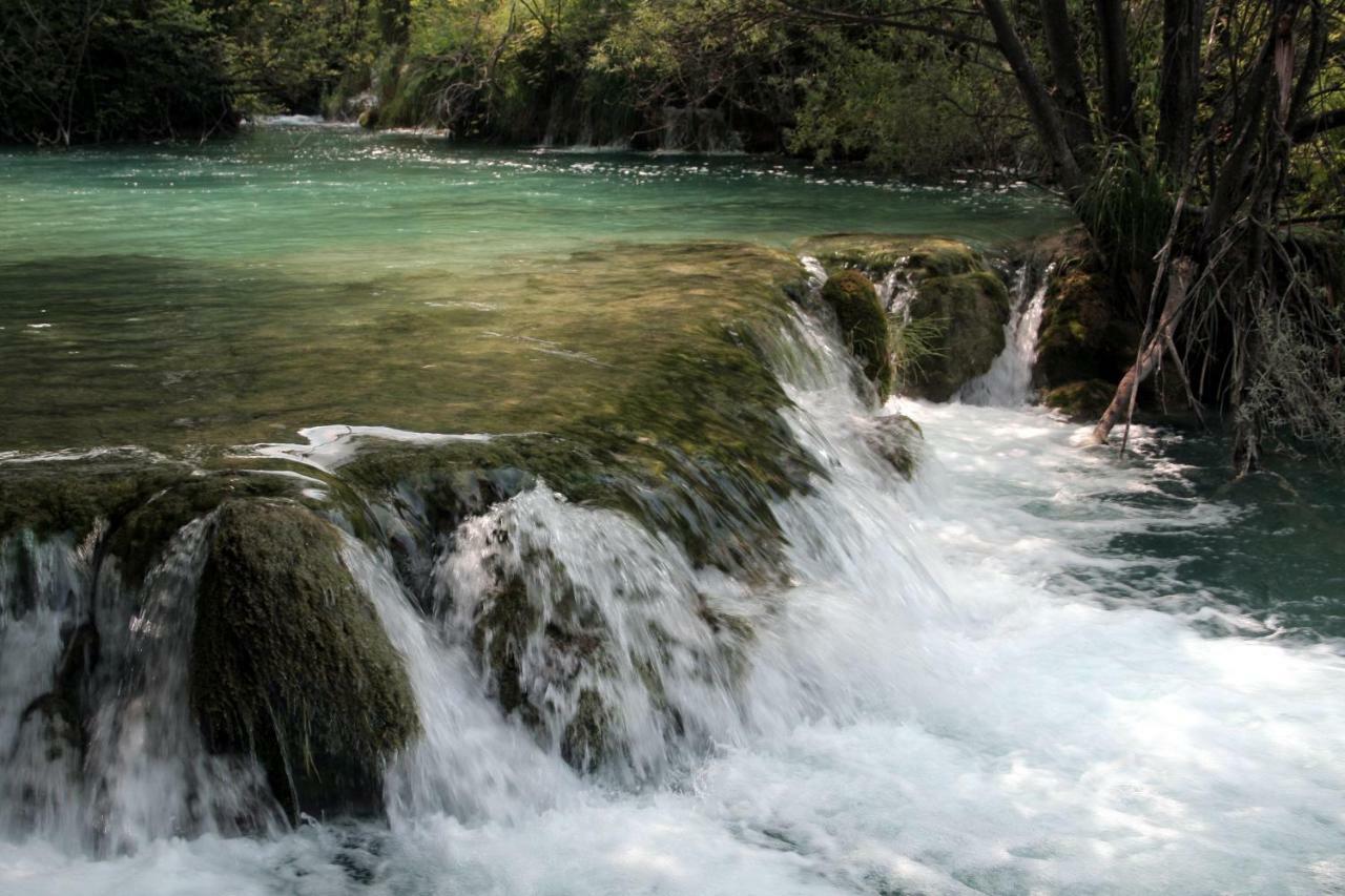 Jeli Apartments Starigrad Paklenica Exteriér fotografie